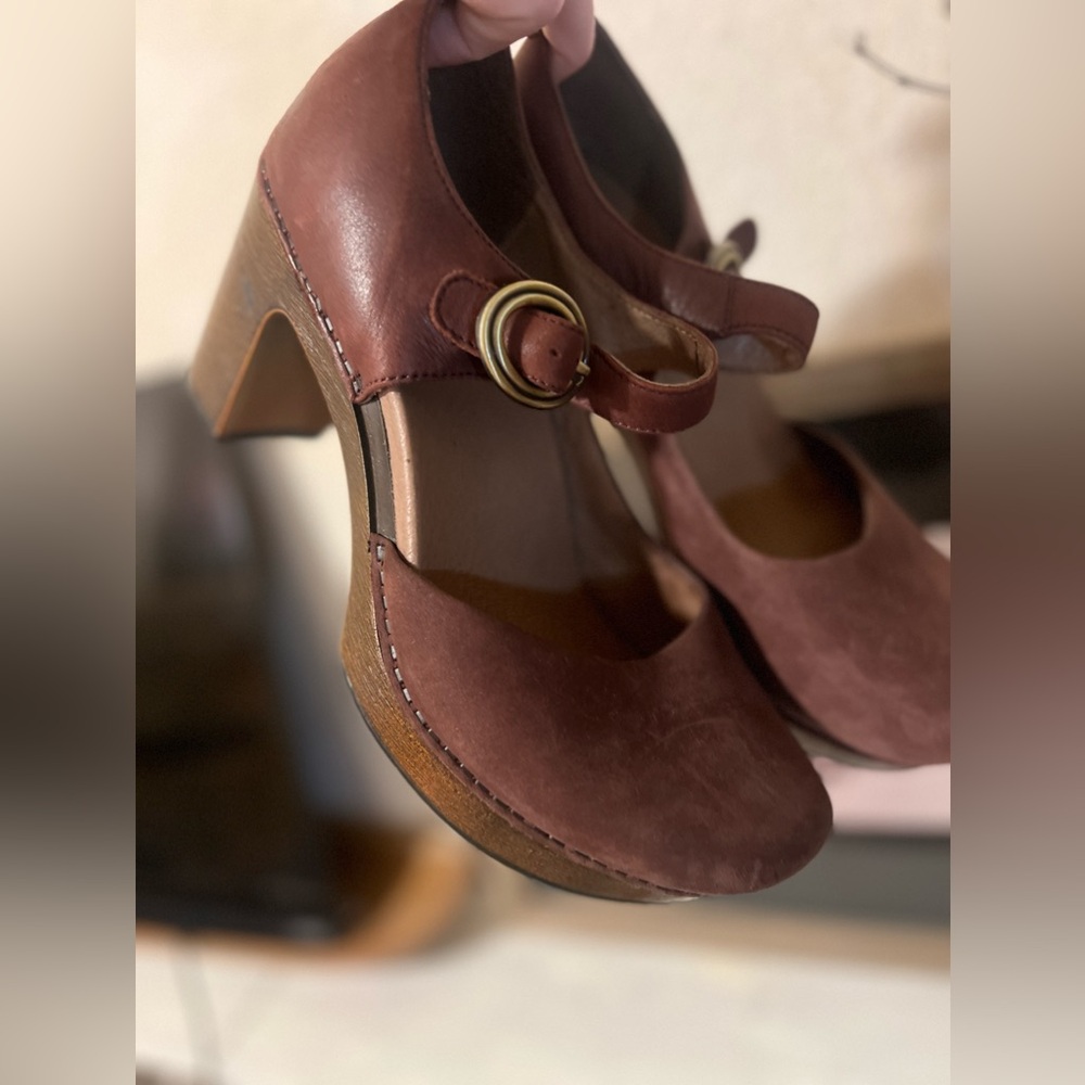 Leather Clog Heel Sandal